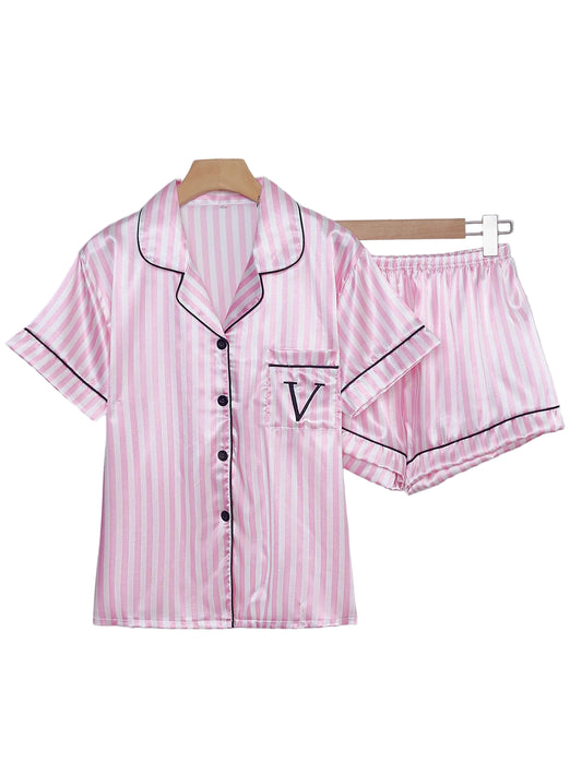 Pijama de Satén a Rayas con Bordado - Set de Shorts y Manga Corta con Cuello Camisero